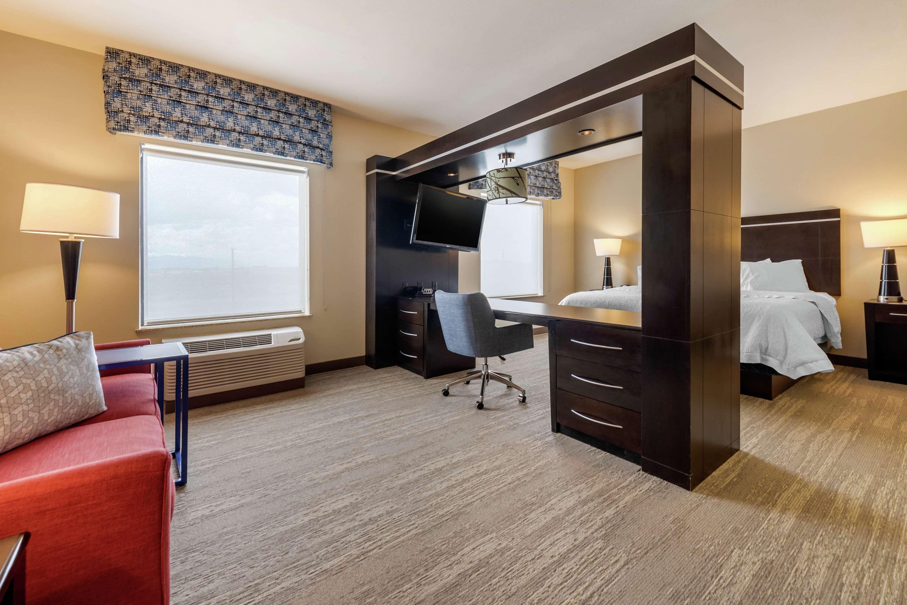 Hampton Inn Аламоса Экстерьер фото
