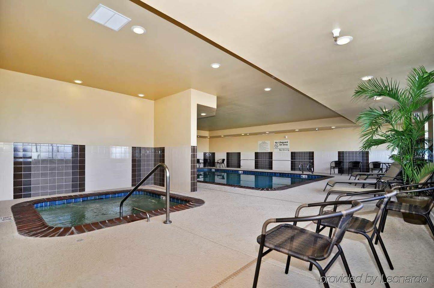 Hampton Inn Аламоса Экстерьер фото