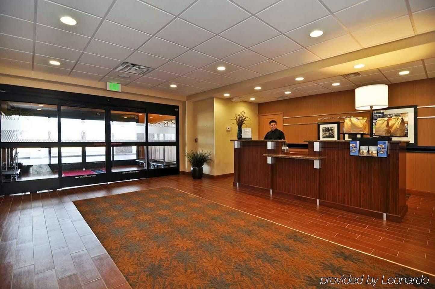 Hampton Inn Аламоса Экстерьер фото